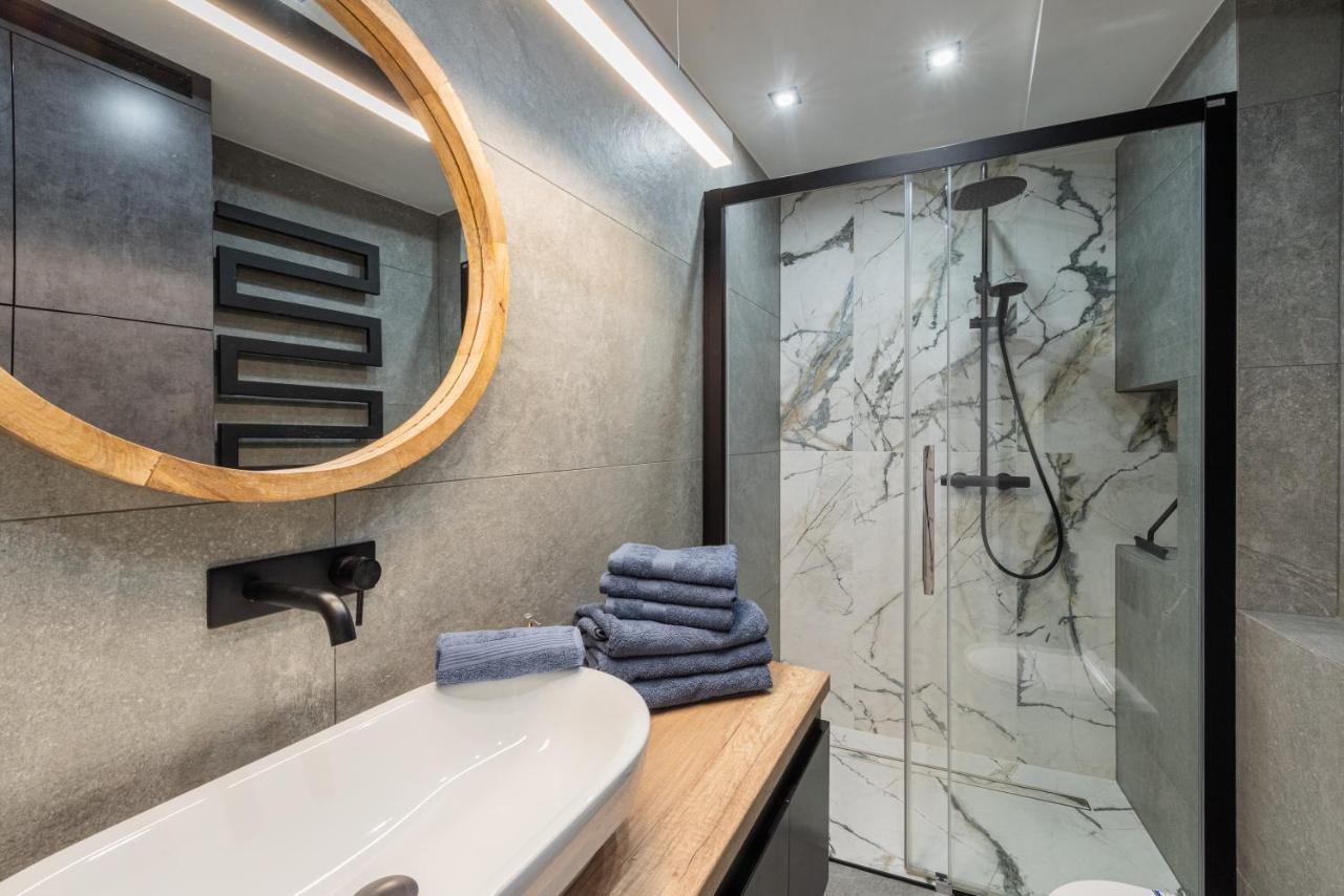 Szafir Apartament โควอบเซก ภายนอก รูปภาพ