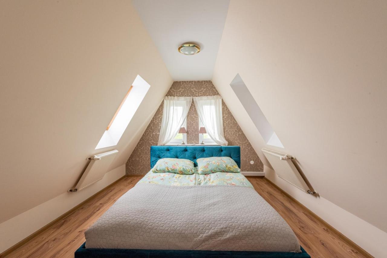 Szafir Apartament โควอบเซก ภายนอก รูปภาพ